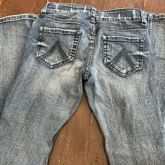 Women’s size 1/2R Baileys jeans - Picture 4 of 6
